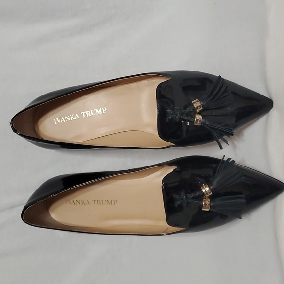 IVANKA TRUMP Pointed toe flat shoes 7 black - Picture 2 of 5